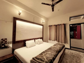 Hotel Malhotra palace
